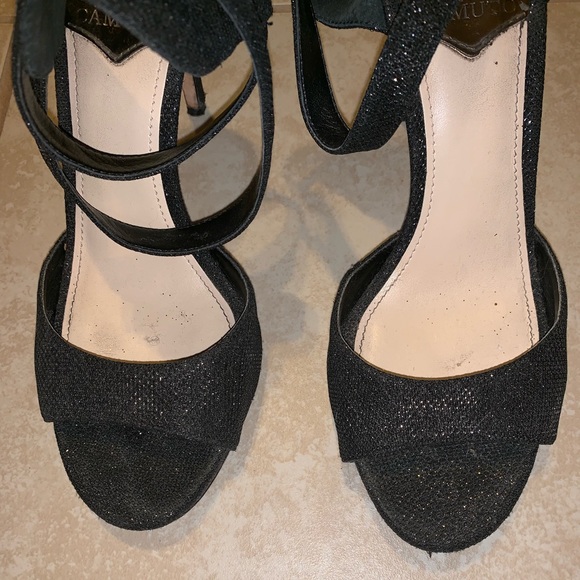 Vince camuto black heels - Picture 5 of 5